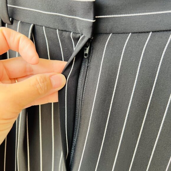 Babaton Modesto pants, black white striped, Size 2 - Picture 6 of 11